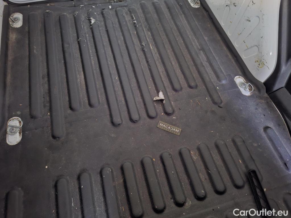  Peugeot  Partner  L1 Premium Pack 1.6 HDi 75CV BVM5 E6 #42