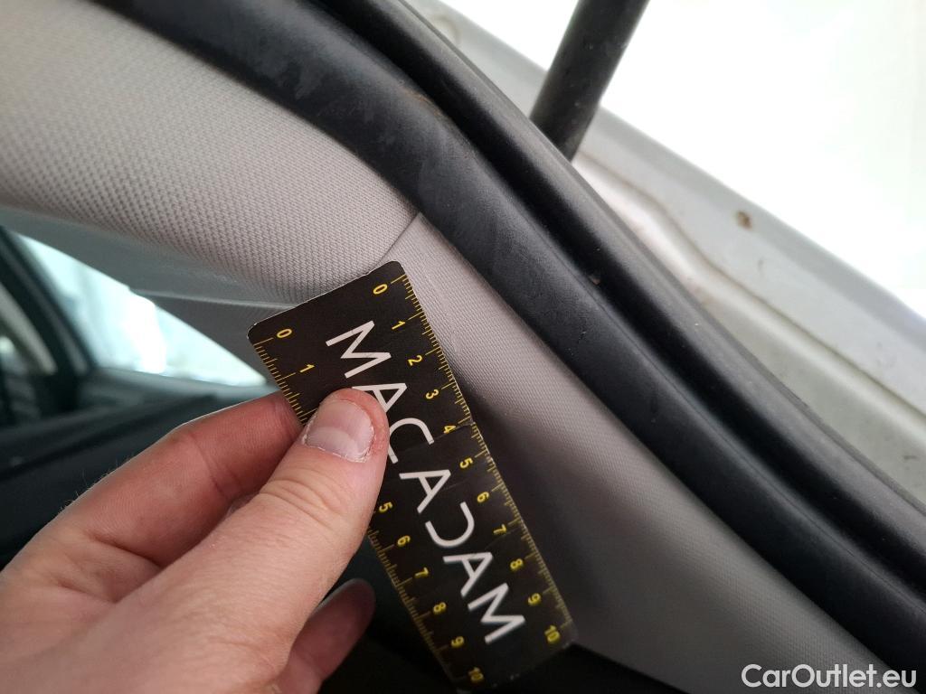  Renault  Megane  IV Berline 5pt. Société Air Nav 1.5 dCi 90CV BVM6 E6 #34