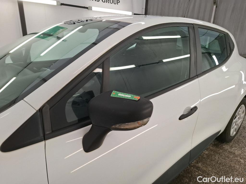  Renault  Clio RENAULT  Société VU 5p Berline Air dCi 75 - 18 #17