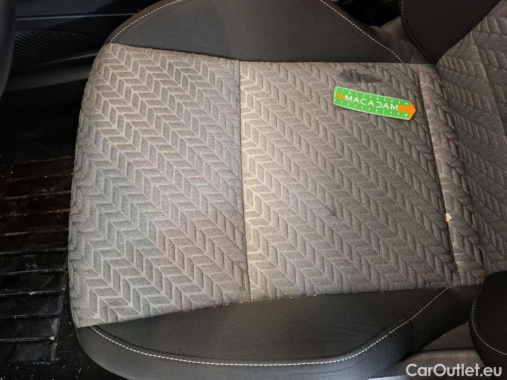  Renault  Clio RENAULT  / 2023 / 5P / Berline / VU Evolution réversible Blue dCi 100 #8