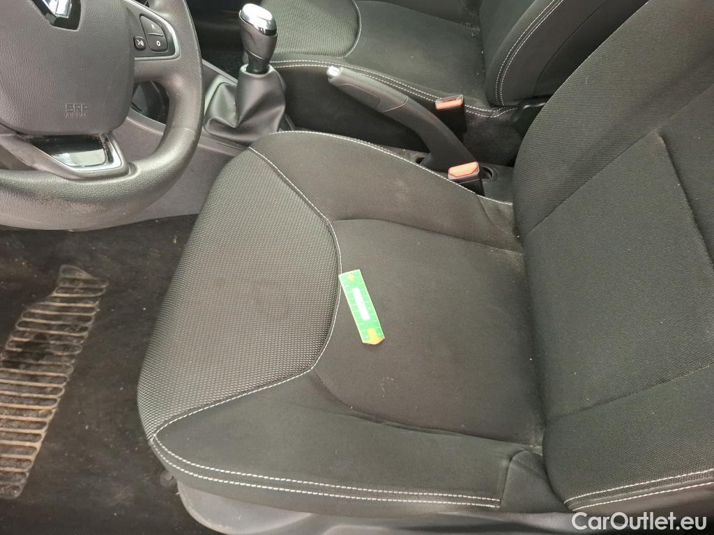  Renault  Clio RENAULT  Société VU 5p Berline Air dCi 75 - 18 #26