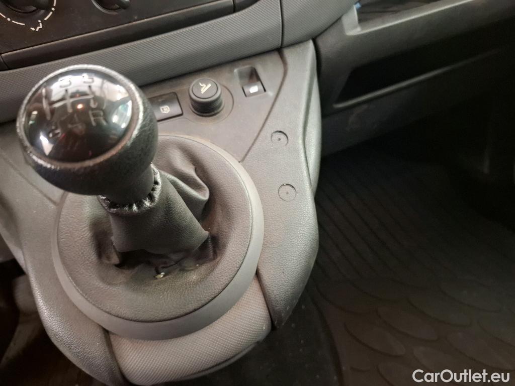  Peugeot  Partner  L1 Pro 1.6 HDi 75CV BVM5 E6 #4