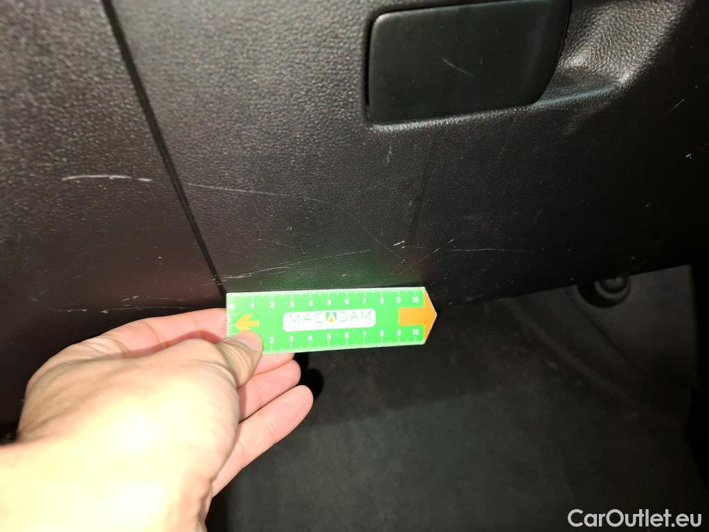  Renault  Kangoo RENAULT  / 2021 / 4P / Fourgonnette Extra - Blue dCi95 Sésame Ouvre Toi #12