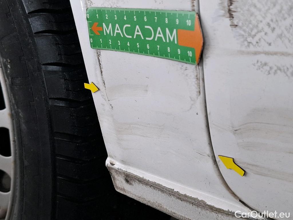  Peugeot  Expert PEUGEOT  VU 4p Fourgon BLUEHDI 120 S&S STANDARD PREMIUM PA #49