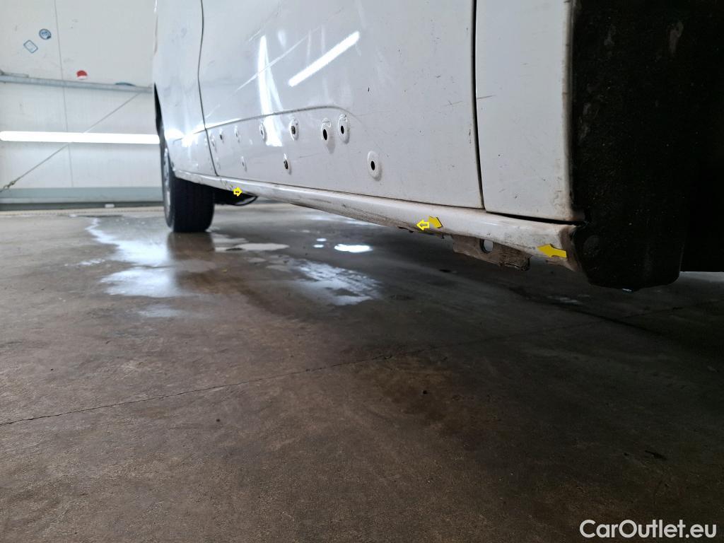  Peugeot  Expert PEUGEOT  VU 4p Fourgon BLUEHDI 120 S&S STANDARD PREMIUM PA #12