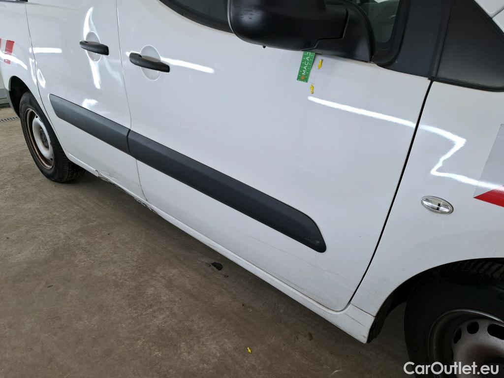  Citroen  Berlingo  Fourgon Club L1 (Court) 1.6 BlueHDi 100CV BVM5 E6 #40