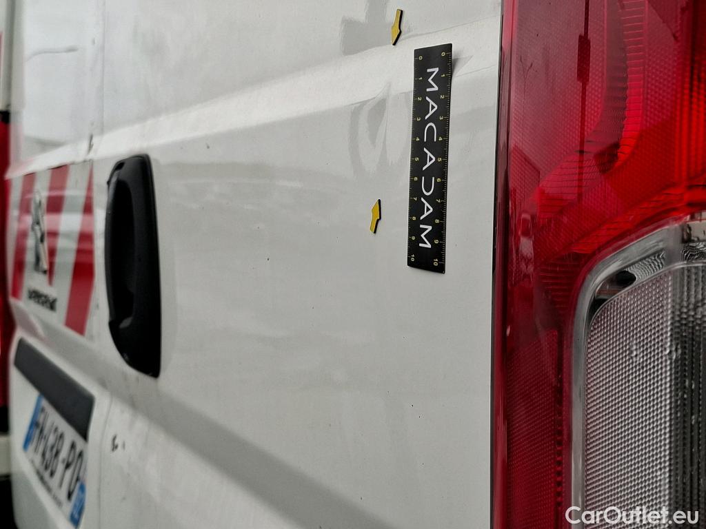  Peugeot  Boxer PEUGEOT  VU 4p Fourgon BLUEHDI 110 PREMIUM 330 L2H2 #34