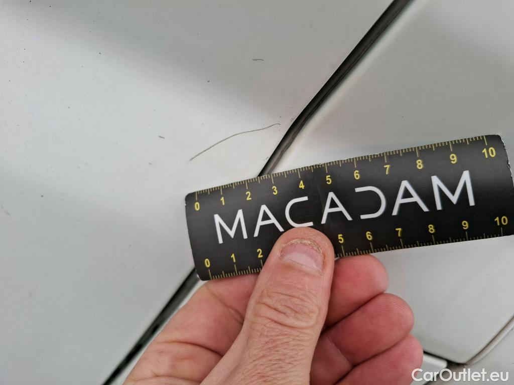  Peugeot  Boxer PEUGEOT  VU 4p Fourgon BLUEHDI 110 PREMIUM PA 330 L1H2 #35