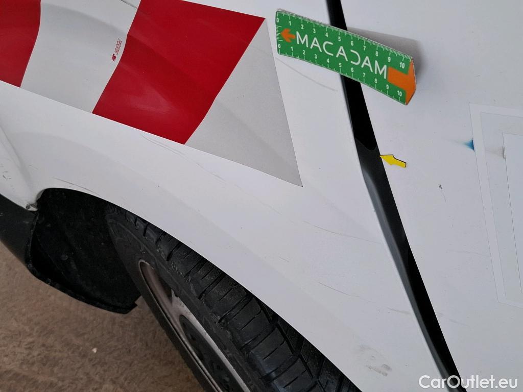  Peugeot  Expert PEUGEOT  VU 4p Fourgon BLUEHDI 120 S&S STANDARD PREMIUM PA #42