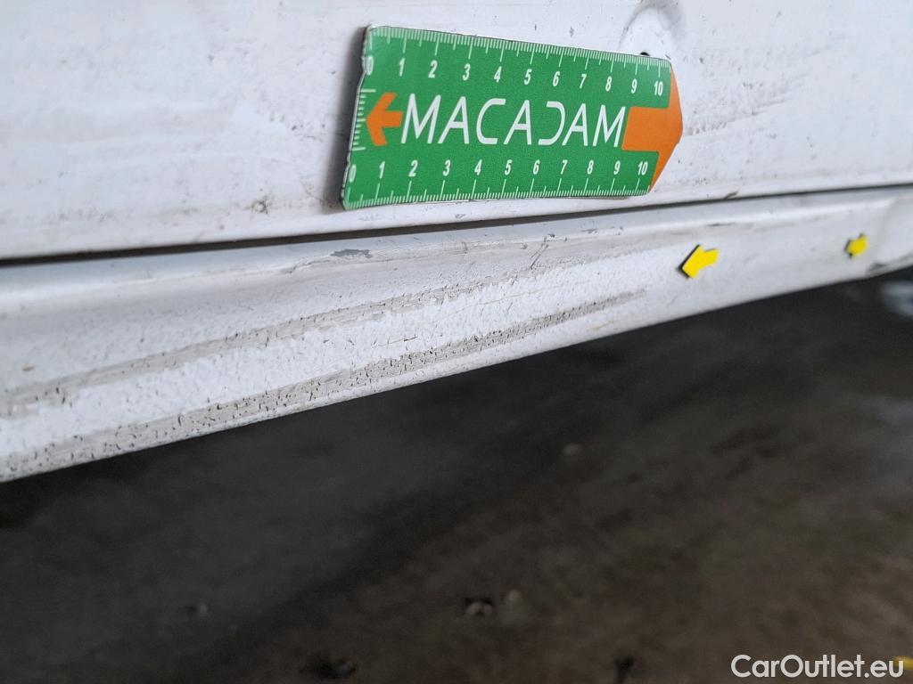  Peugeot  Expert PEUGEOT  VU 4p Fourgon BLUEHDI 120 S&S STANDARD PREMIUM PA #5