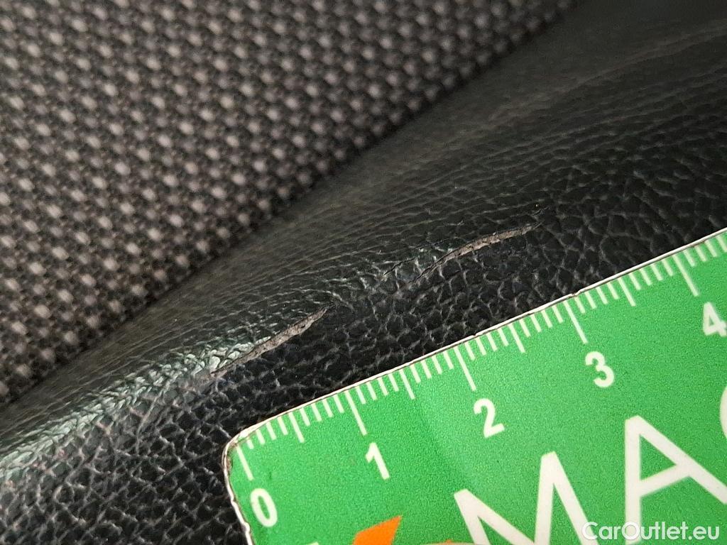  Peugeot  Expert PEUGEOT  VU 4p Fourgon BLUEHDI 120 S&S STANDARD PREMIUM PA #91