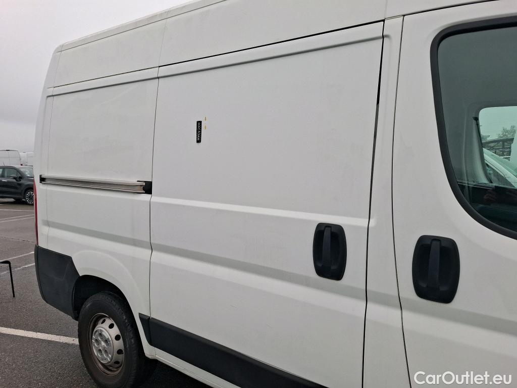  Peugeot  Boxer PEUGEOT  VU 4p Fourgon BLUEHDI 110 PREMIUM PA 330 L1H2 #57