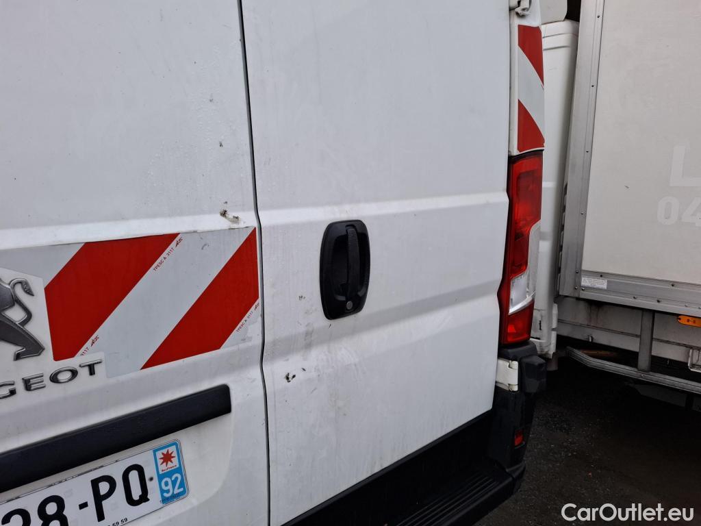  Peugeot  Boxer PEUGEOT  VU 4p Fourgon BLUEHDI 110 PREMIUM 330 L2H2 #37