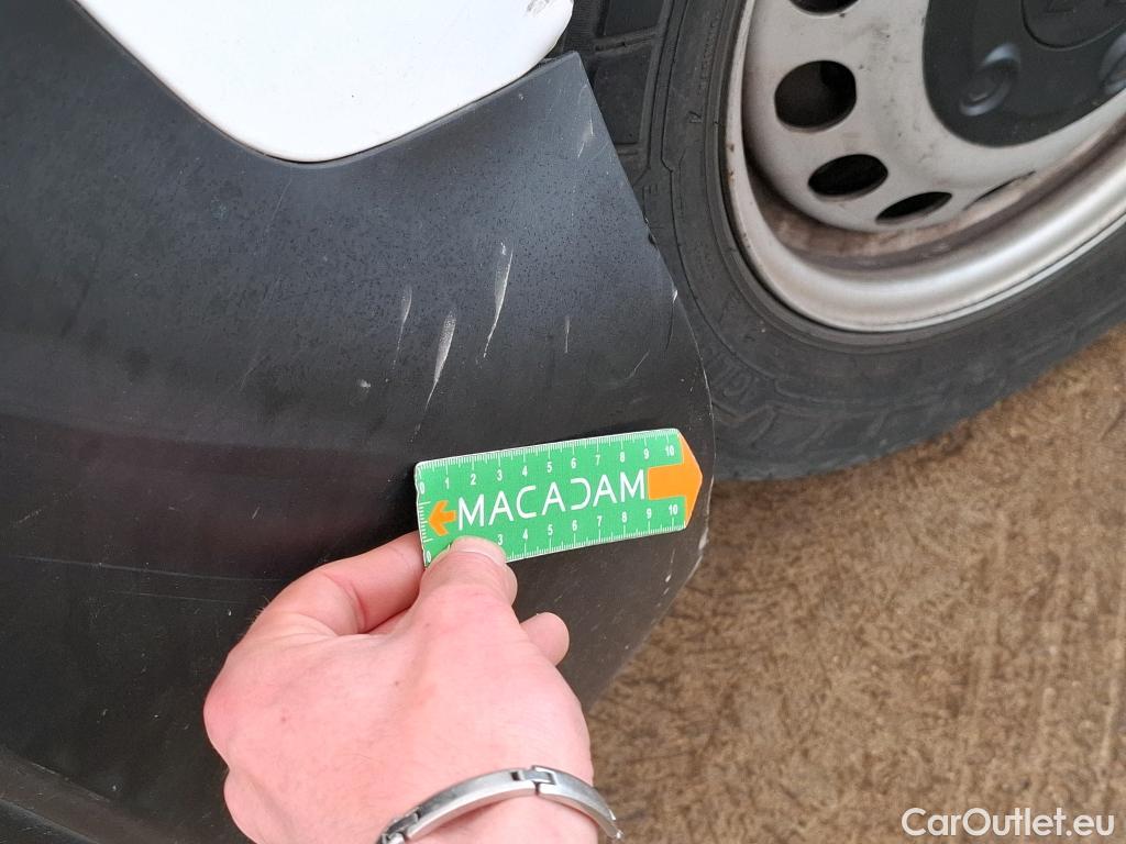  Peugeot  Expert PEUGEOT  VU 4p Fourgon BLUEHDI 120 S&S STANDARD PREMIUM PA #35