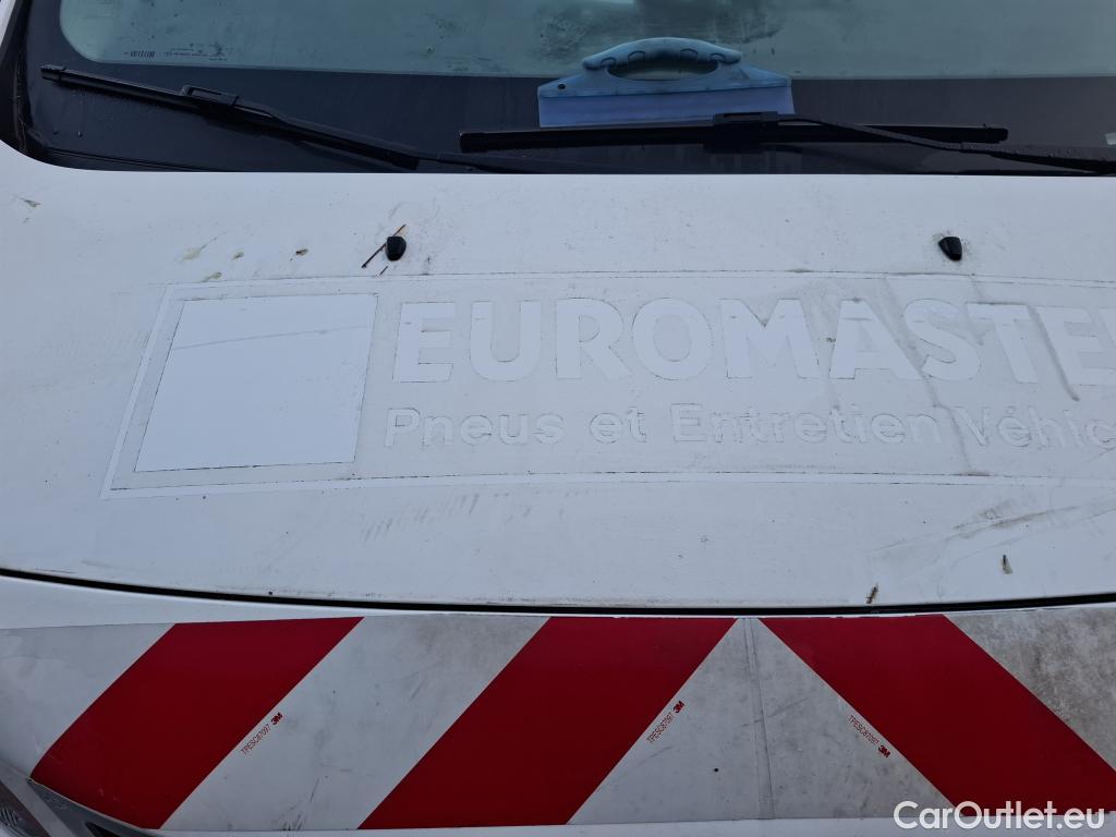  Peugeot  Expert PEUGEOT  VU 4p Fourgon BLUEHDI 120 S&S STANDARD PREMIUM PA #108