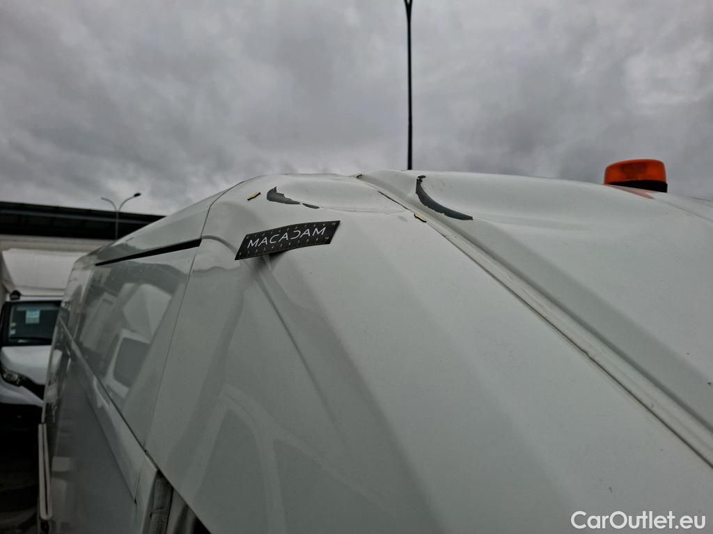  Peugeot  Boxer PEUGEOT  VU 4p Fourgon BLUEHDI 110 PREMIUM 330 L2H2 #22