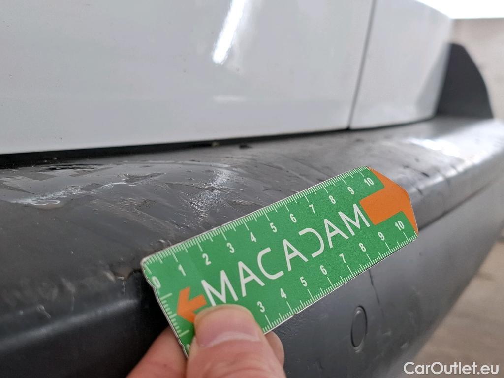  Peugeot  Expert PEUGEOT  VU 4p Fourgon BLUEHDI 120 S&S STANDARD PREMIUM PA #51