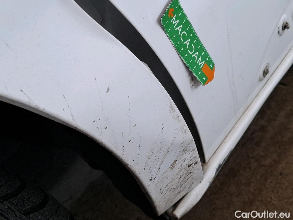  Peugeot  Expert PEUGEOT  VU 4p Fourgon BLUEHDI 120 S&S STANDARD PREMIUM PA #44