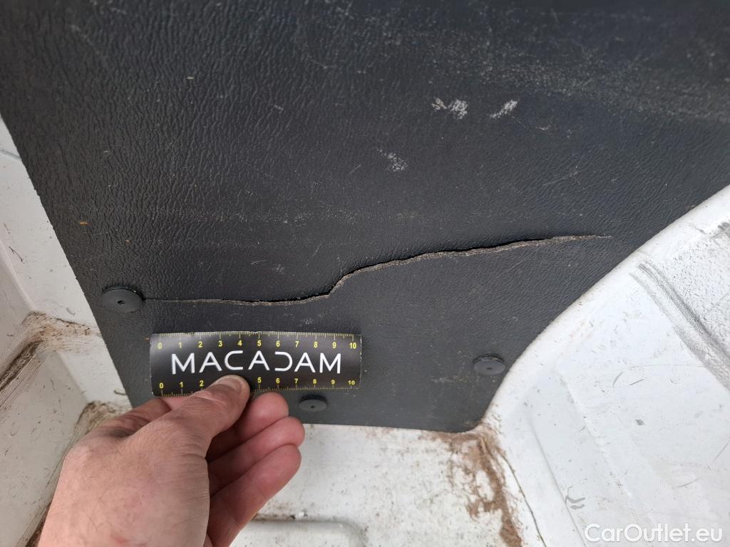  Peugeot  Boxer PEUGEOT  VU 4p Fourgon BLUEHDI 110 PREMIUM PA 330 L1H2 #32