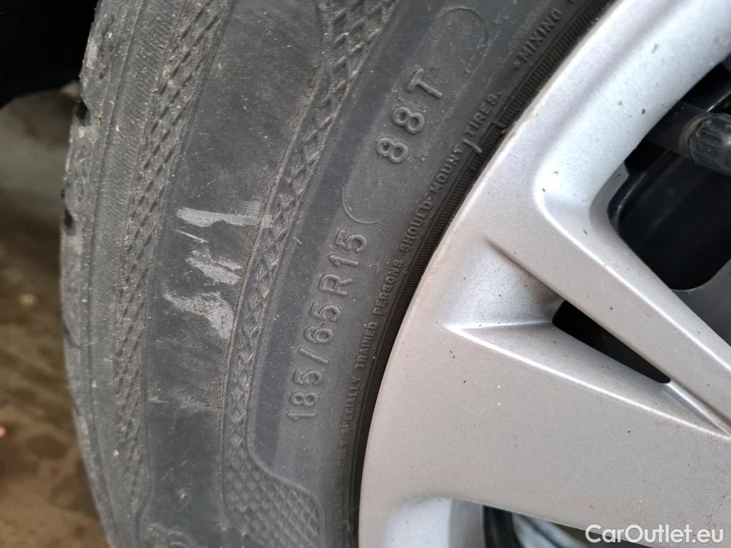  Peugeot  208  Affaire Premium Pack 1.2 80CV BVM5 E6dT #16