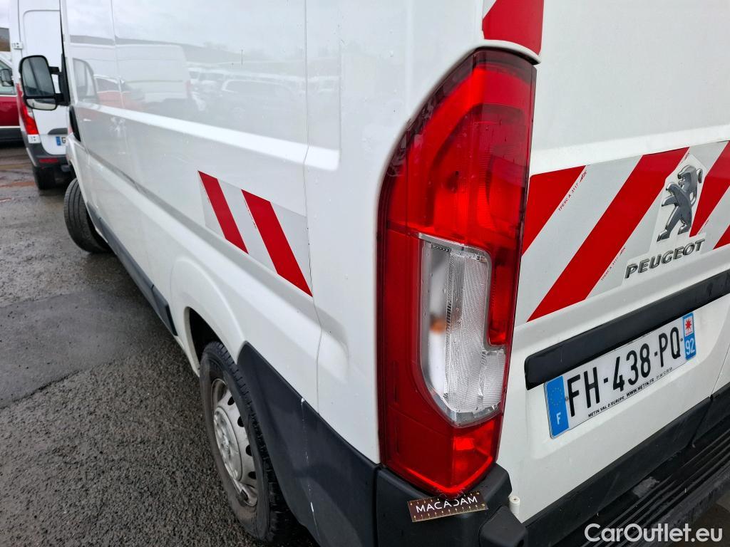  Peugeot  Boxer PEUGEOT  VU 4p Fourgon BLUEHDI 110 PREMIUM 330 L2H2 #17