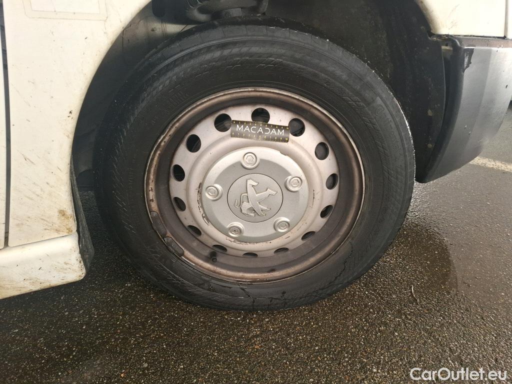  Peugeot  Expert  Fourgon  Fourgon L1H1 Pack CD Clim 2.0 130CV BVM6 #25