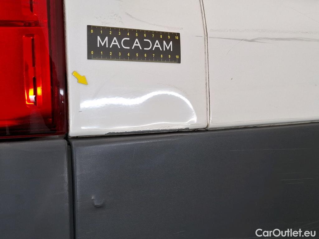  Citroen  Jumper CITROEN  / 2014 / 4P / Fourgon tôlé 33 L1H1 BlueHDi 110 BVM6 Club #40