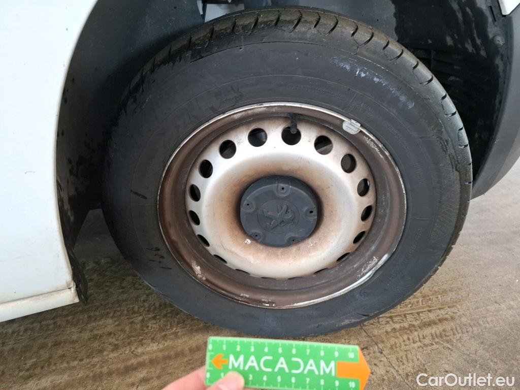  Peugeot  Partner  Asphalt L1 1.6 HDi 100CV BVM5 E6 #26