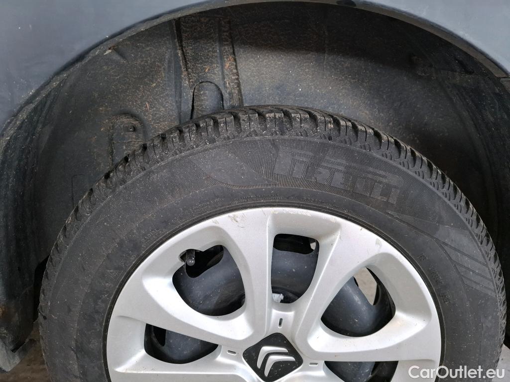  Citroen  C3  Société Feel Business R 1.5 BlueHDI 100CV BVM6 6E #4