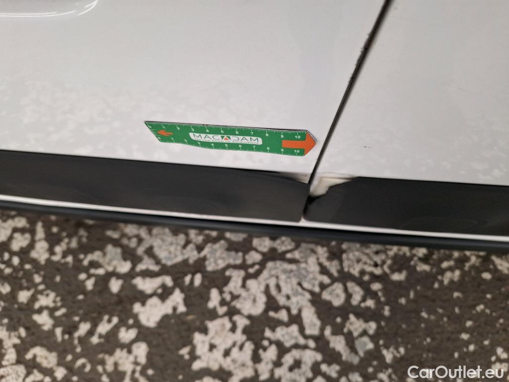  Citroen  C3  Shine Business 1.2 PureTech 80CV BVM5 E6d / TRANSFO VP/VF #38