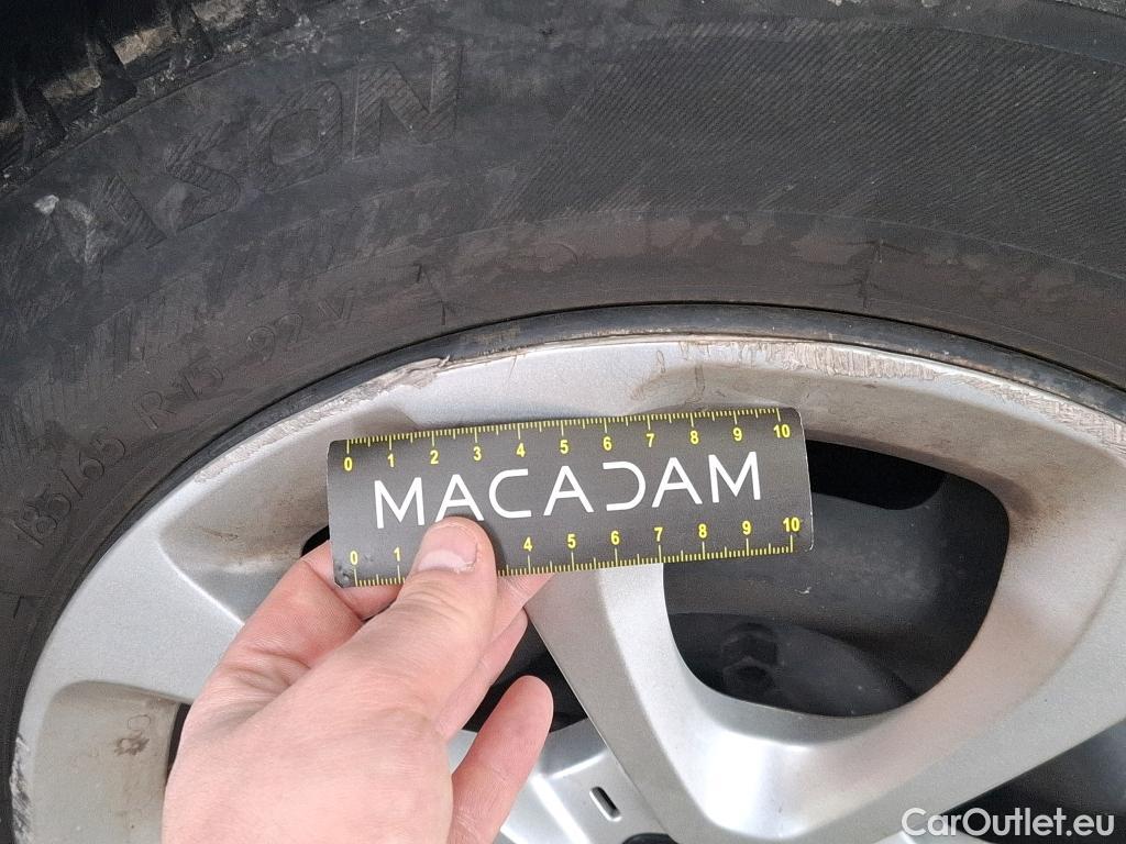  Citroen  C3  Société Feel 1.5 BlueHDI 100CV BVM6 E6d #23