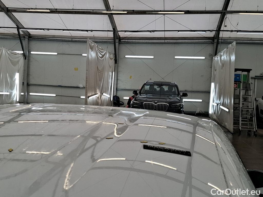  Citroen  C3  Société Feel 1.5 BlueHDI 100CV BVM6 E6d #2