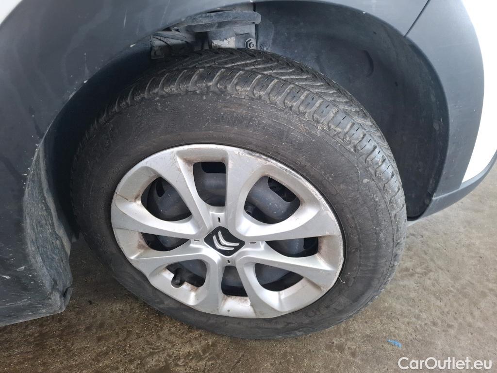  Citroen  C3  Société Feel 1.5 BlueHDI 100CV BVM6 E6d #24