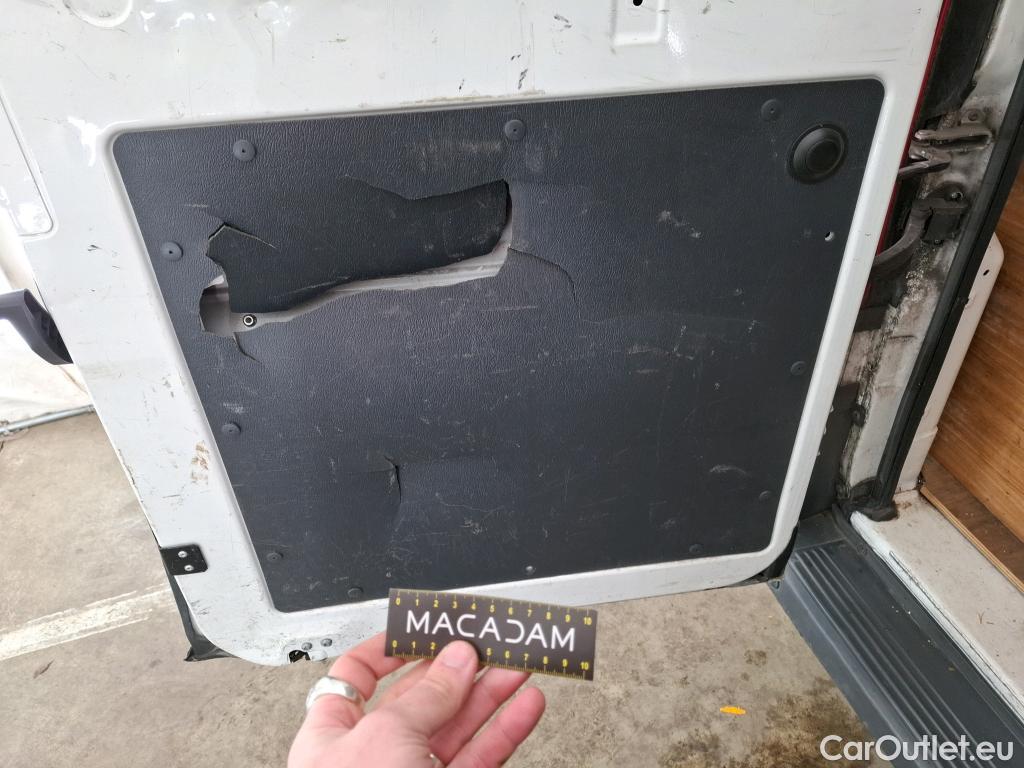  Citroen  Jumper CITROEN  / 2014 / 4P / Fourgon tôlé 33 L1H1 BlueHDi 110 BVM6 Club #104