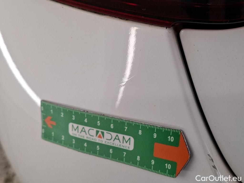  Citroen  C3  Shine Business 1.2 PureTech 80CV BVM5 E6d / TRANSFO VP/VF #19