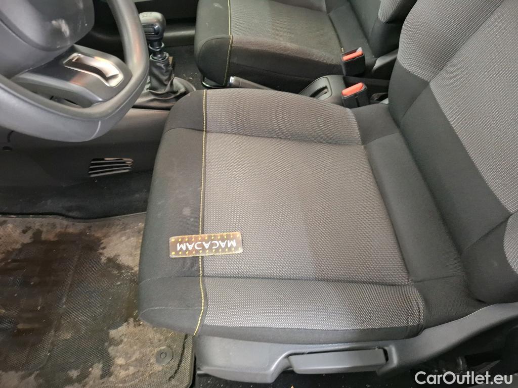  Citroen  C3  Société Feel 1.5 BlueHDI 100CV BVM6 E6d #25