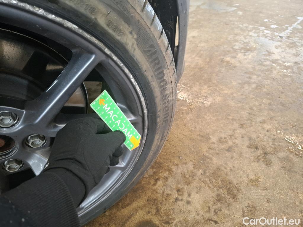  Tesla  Model 3 TESLA  / 2018 / 4P / Berline Grande Autonomie #14