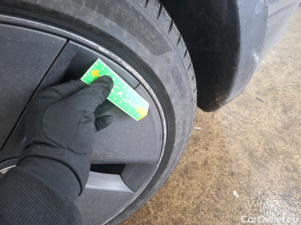  Tesla  Model 3 TESLA  / 2018 / 4P / Berline Grande Autonomie #23