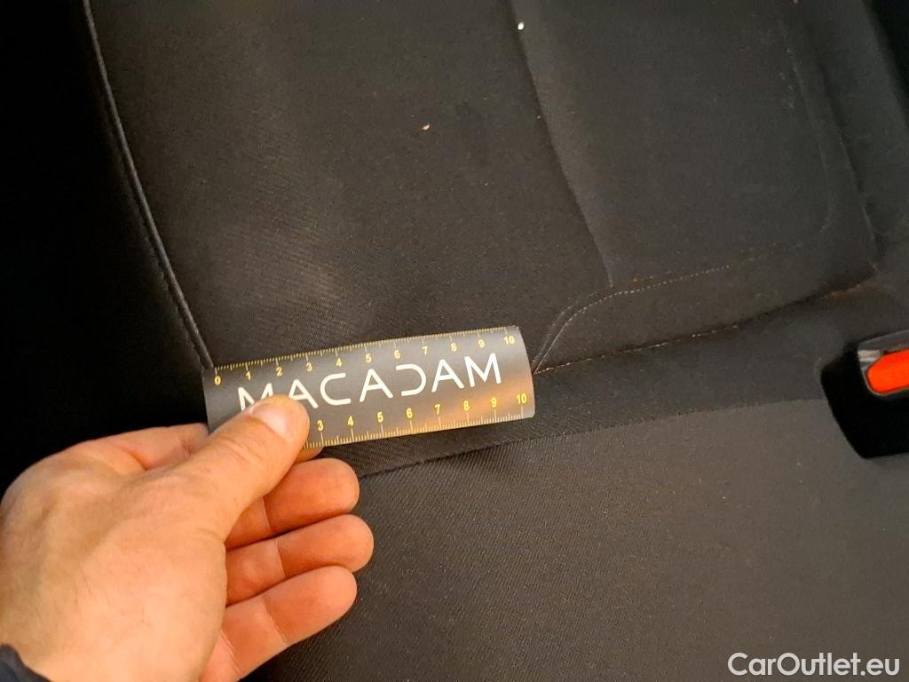  Hyundai  Tucson HYUNDAI  / 2020 / 5P / SUV 1.6 PHEV 265 HTRAC BUSINESS 4WD AUTO #30