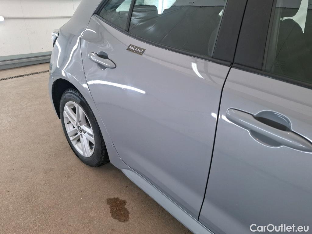  Toyota  Corolla TOYOTA  / 2018 / 5P / Berline Hybride 180h Dynamic Business #1