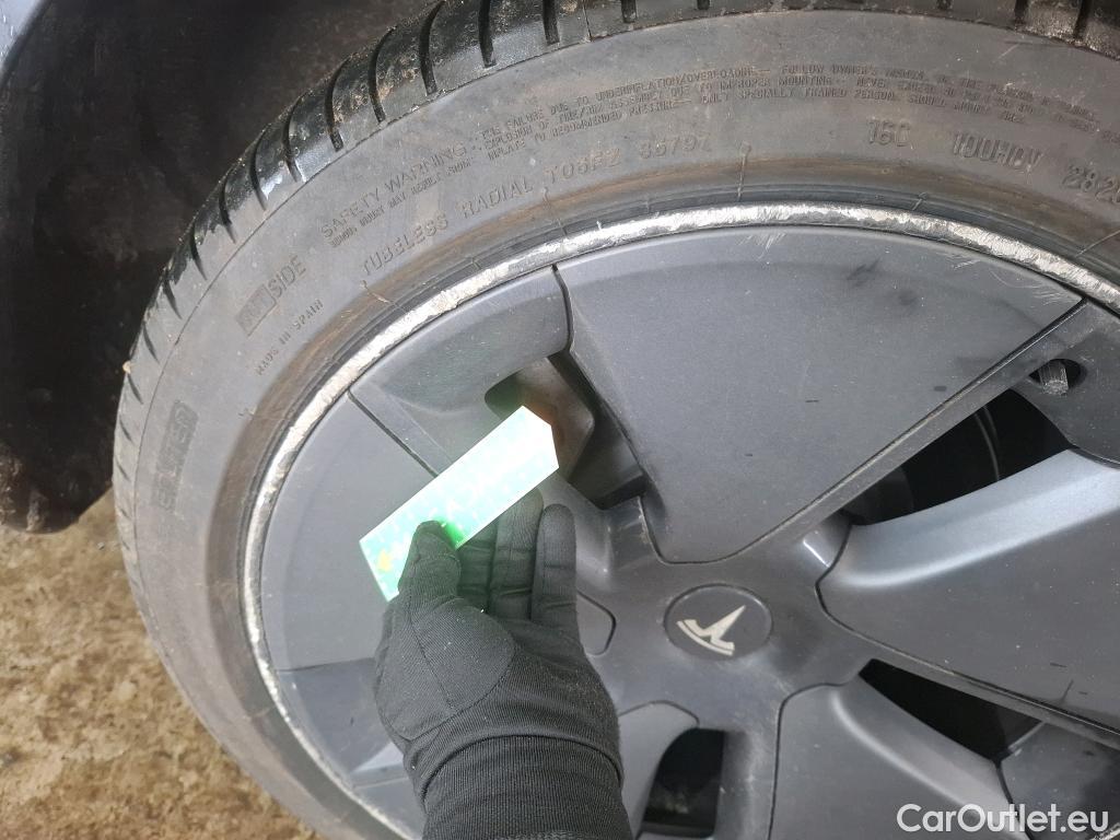  Tesla  Model 3 TESLA  / 2018 / 4P / Berline Grande Autonomie #18