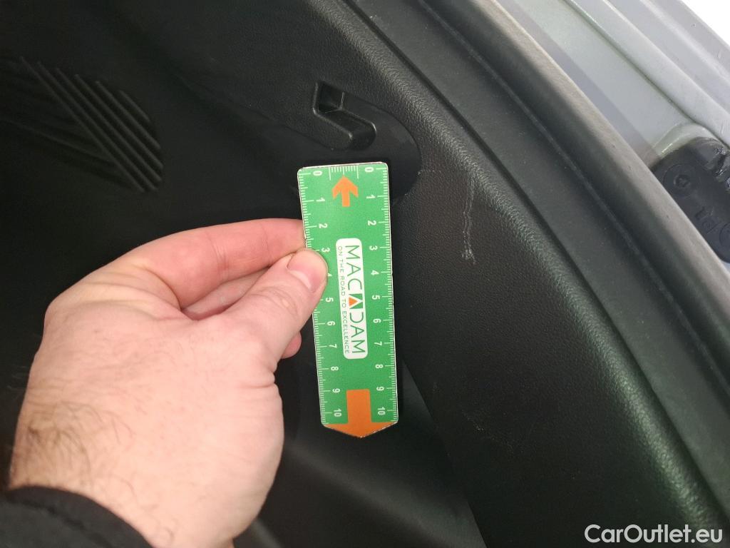  Hyundai   Ioniq HYUNDAI 5 / 2021 / 5P / SUV BEV 77KWH RWD INTUITIVE #11