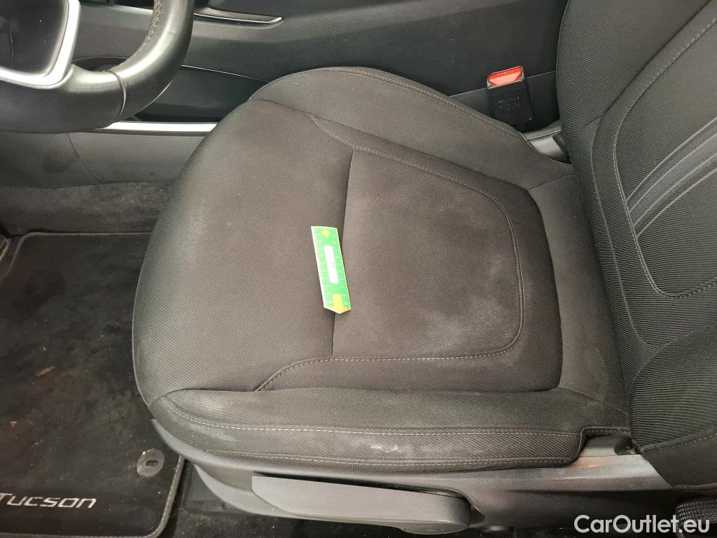  Hyundai  Tucson HYUNDAI  / 2020 / 5P / SUV 1.6 PHEV 265 HTRAC BUSINESS 4WD AUTO #9