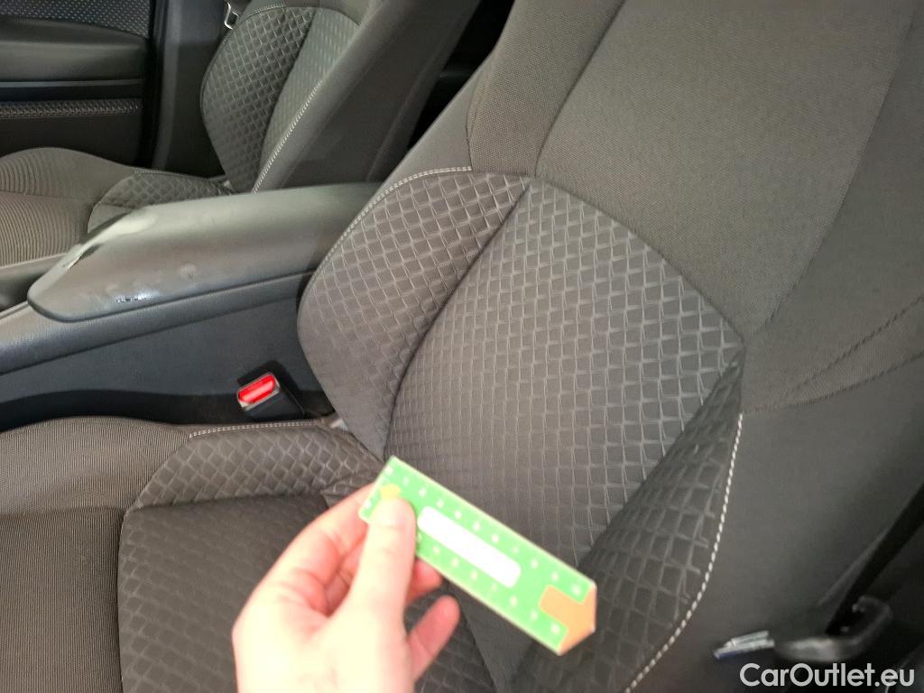  Toyota  C-HR TOYOTA  / 2016 / 5P / SUV 2.0 HYBRIDE 184 DYNAMIC BUSINESS #19