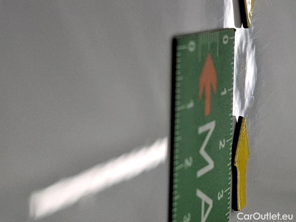  Renault  Trafic RENAULT  4p Combi Zen L2 Energy dCi 125 8 places #82