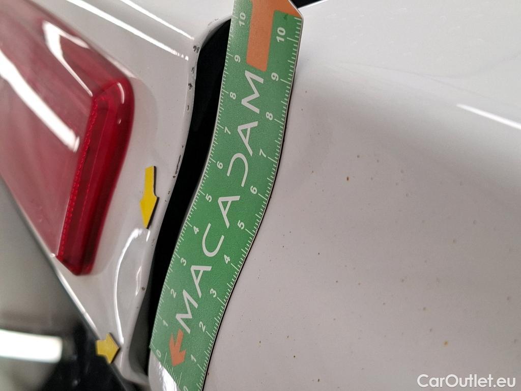  Renault  Trafic RENAULT  4p Combi Zen L2 Energy dCi 125 8 places #59