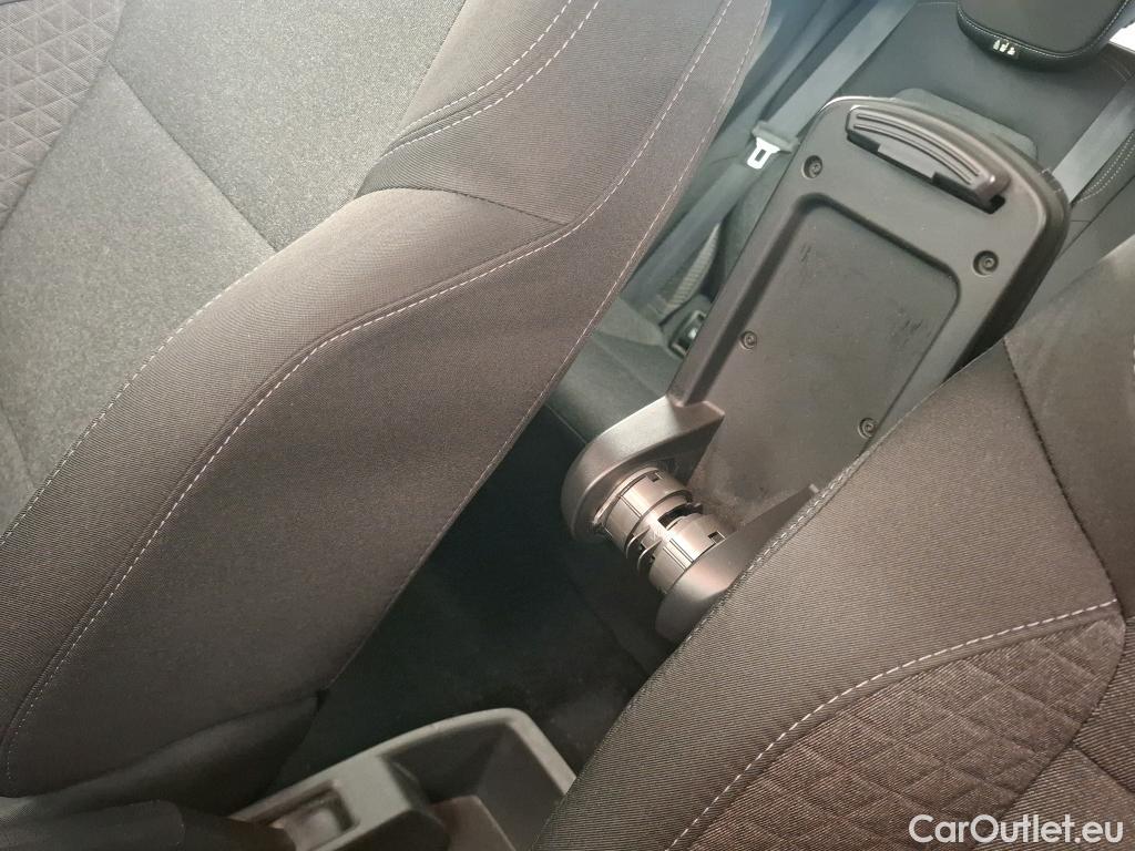  Renault  Clio  V Business 1.6 E-TECH Hybrid 140CV BVA6 E6d #1