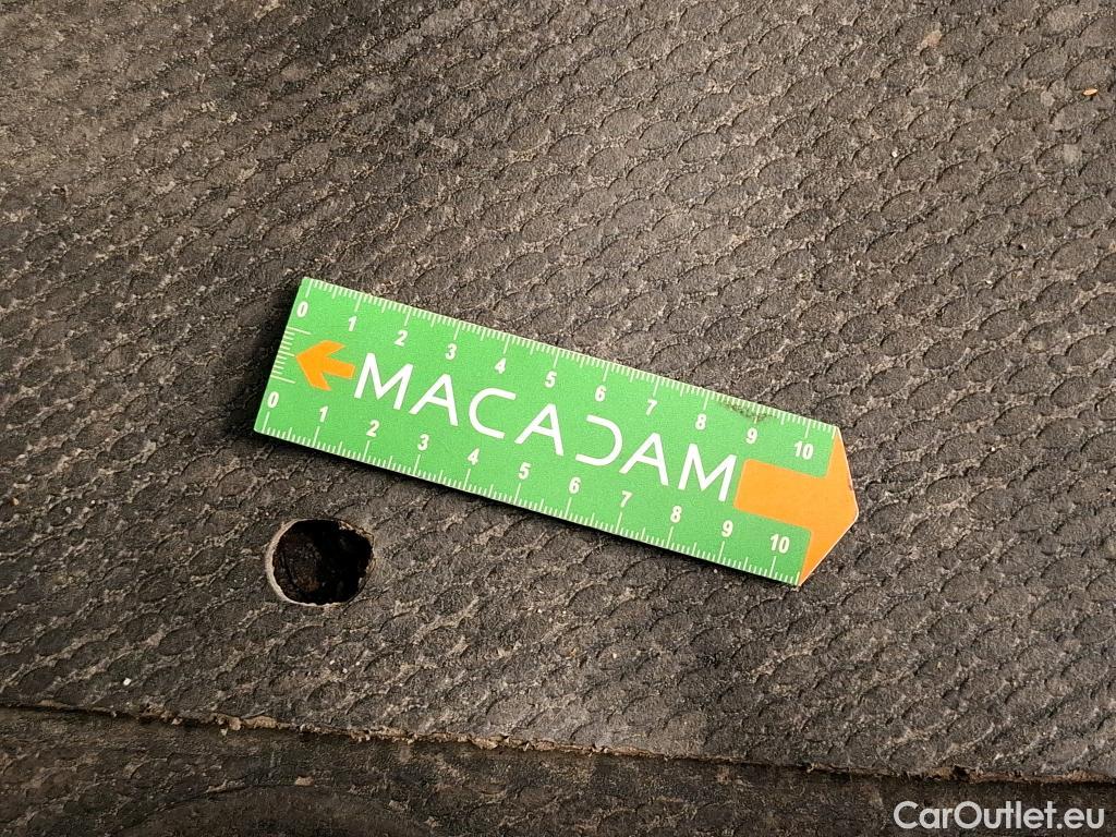  Renault  Trafic RENAULT  4p Combi Zen L2 Energy dCi 125 8 places #75