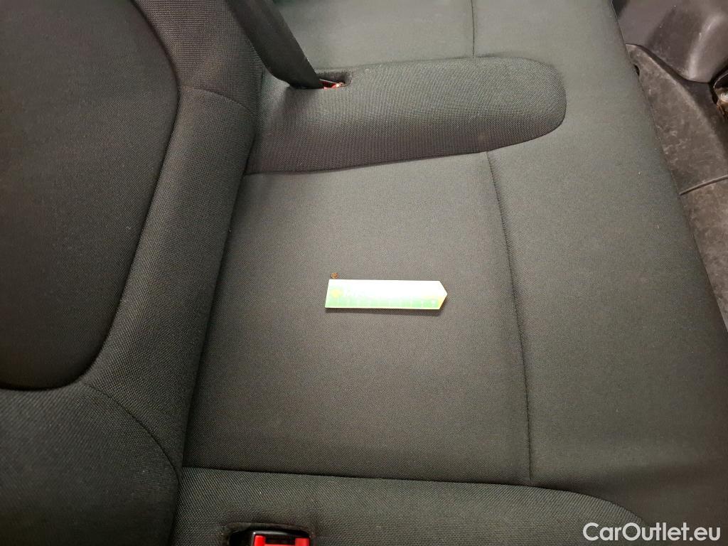  Renault  Trafic RENAULT  4p Combi Zen L2 Energy dCi 125 8 places #48