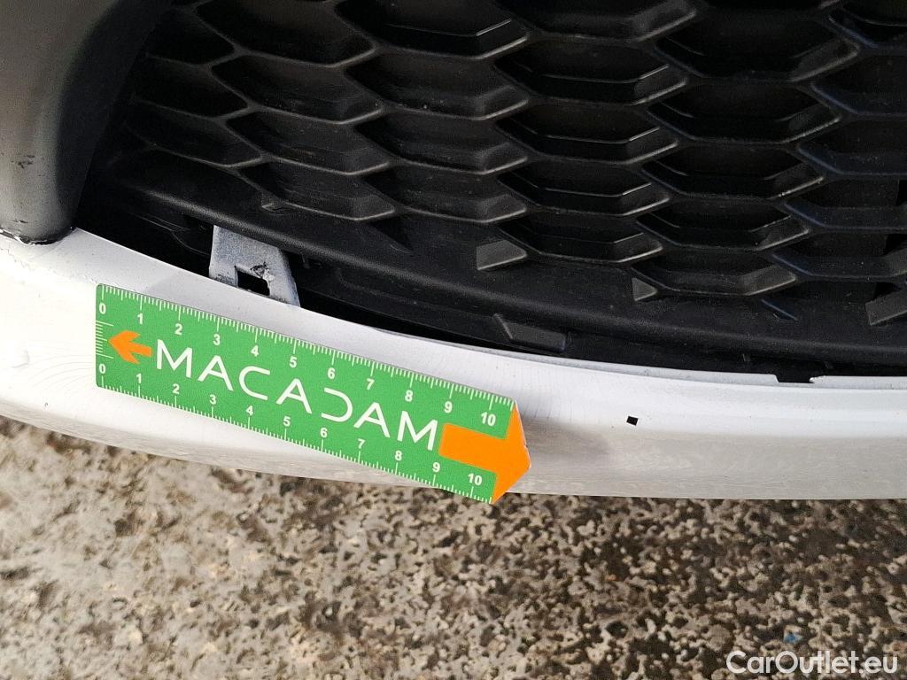  Renault  Trafic RENAULT  4p Combi Zen L2 Energy dCi 125 8 places #85